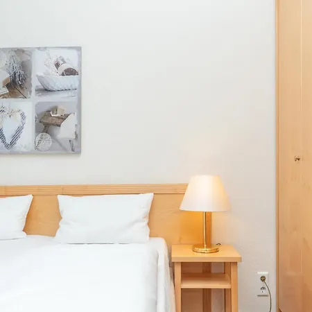 Helle Mit Balkon Im Seepark Lejlighed *